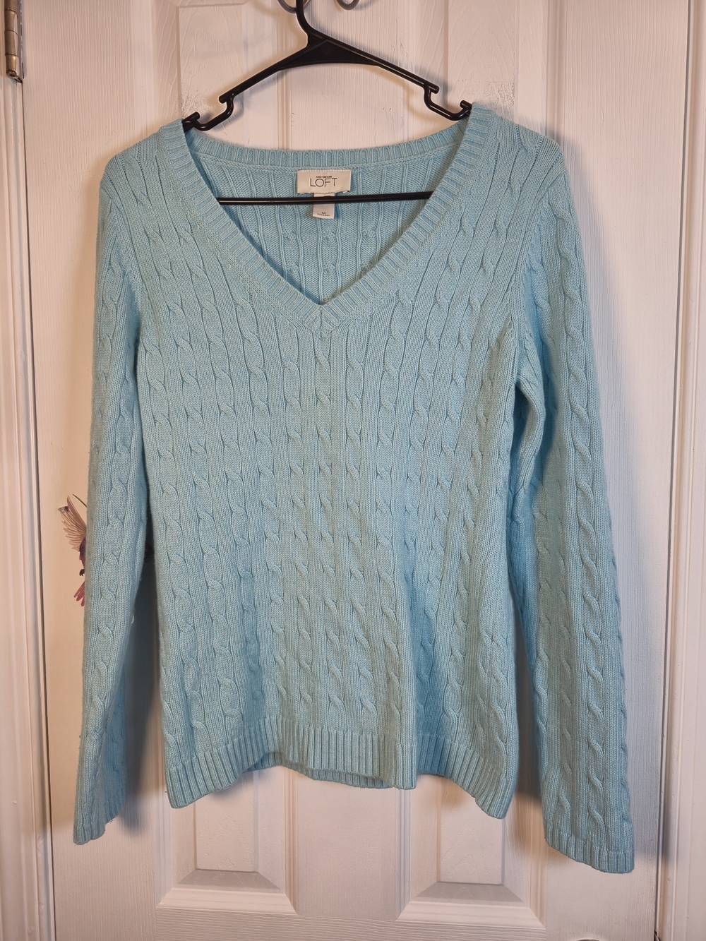 Ann Taylor LOFT Blue Cable Knit V-Neck Sweater Preppy Coastal Medium